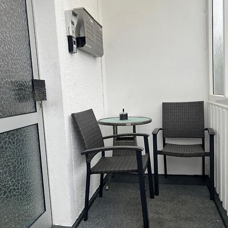 Moderne Helle 2,5 Zimmer Wohnung Mit Grossem Bad Und Kueche In Trossingen Eksteriør bilde