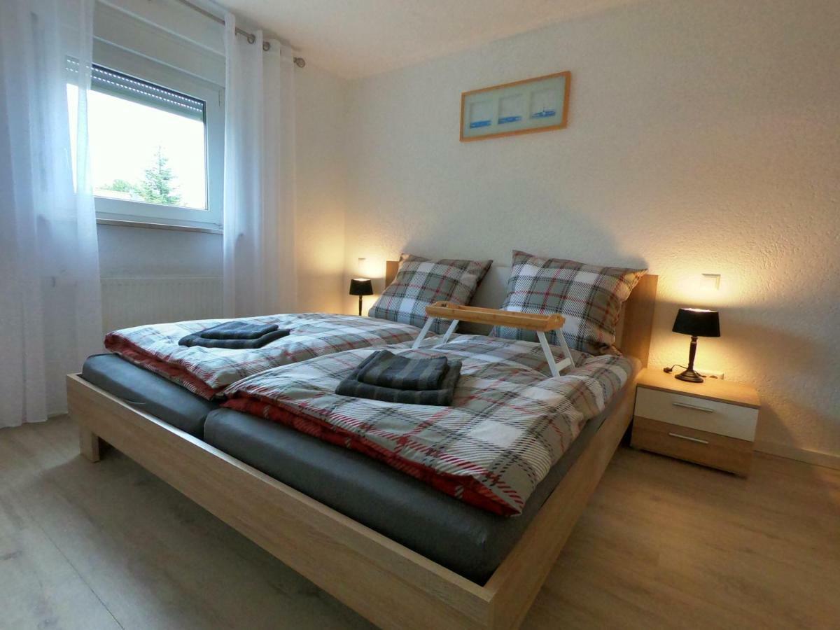 Moderne Helle 2,5 Zimmer Wohnung Mit Grossem Bad Und Kueche In Trossingen Eksteriør bilde
