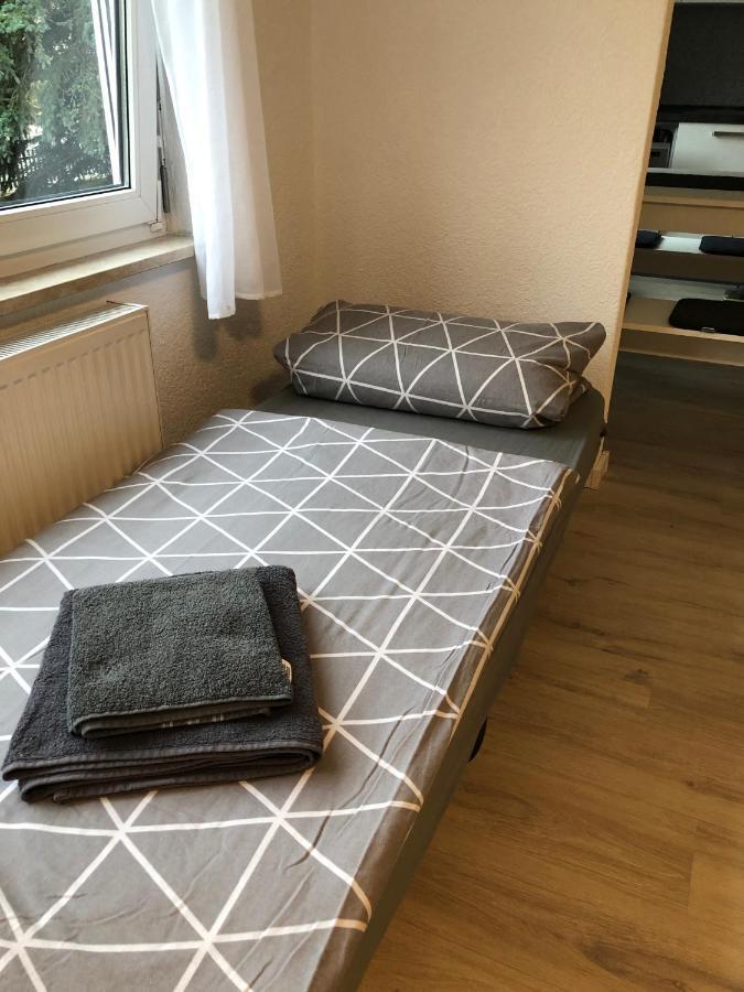 Moderne Helle 2,5 Zimmer Wohnung Mit Grossem Bad Und Kueche In Trossingen Eksteriør bilde